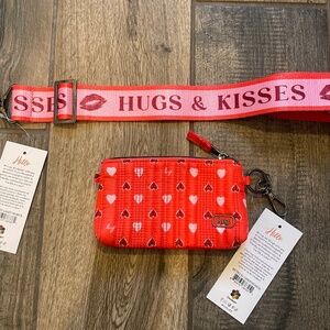 Lug Candy Hearts Metro XL/Hugs and Kisses Webbed Strap